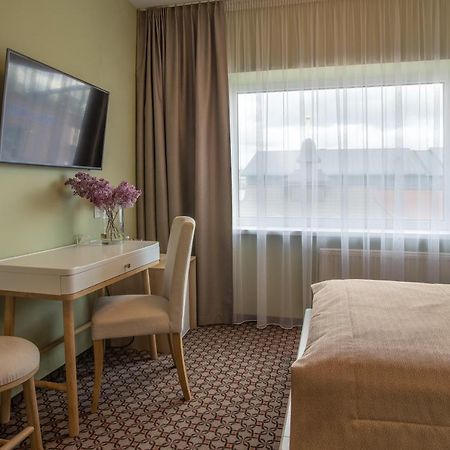 Hotel Sinchronas Telšiai Esterno foto
