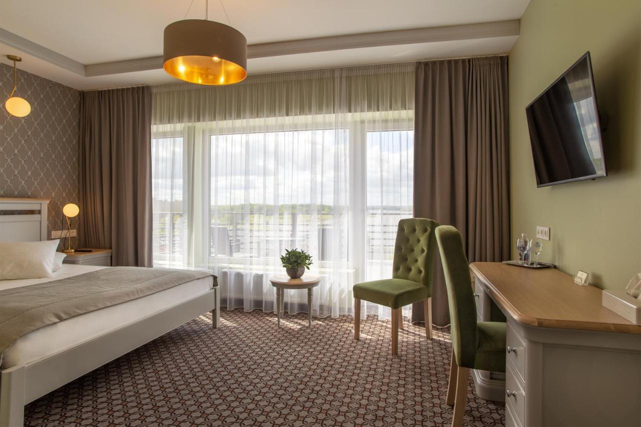 Hotel Sinchronas Telšiai Esterno foto