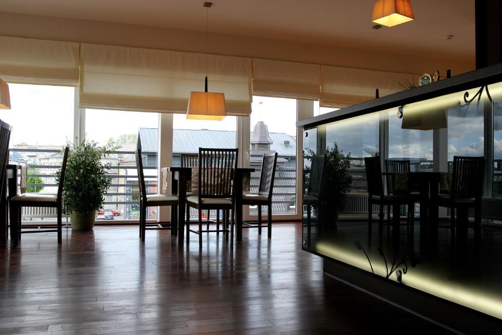 Hotel Sinchronas Telšiai Esterno foto