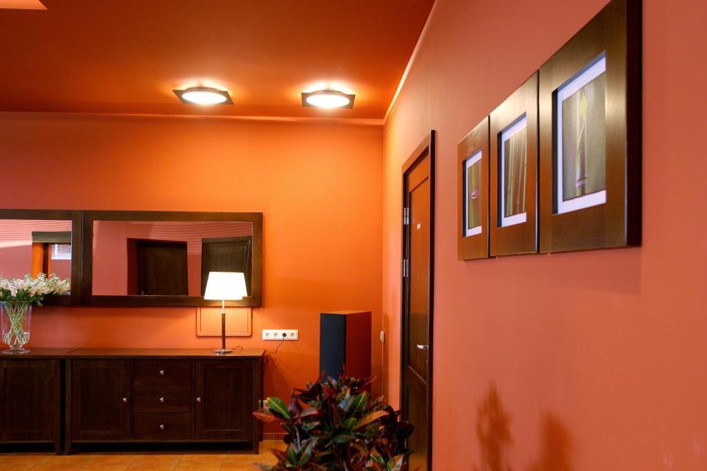 Hotel Sinchronas Telšiai Esterno foto
